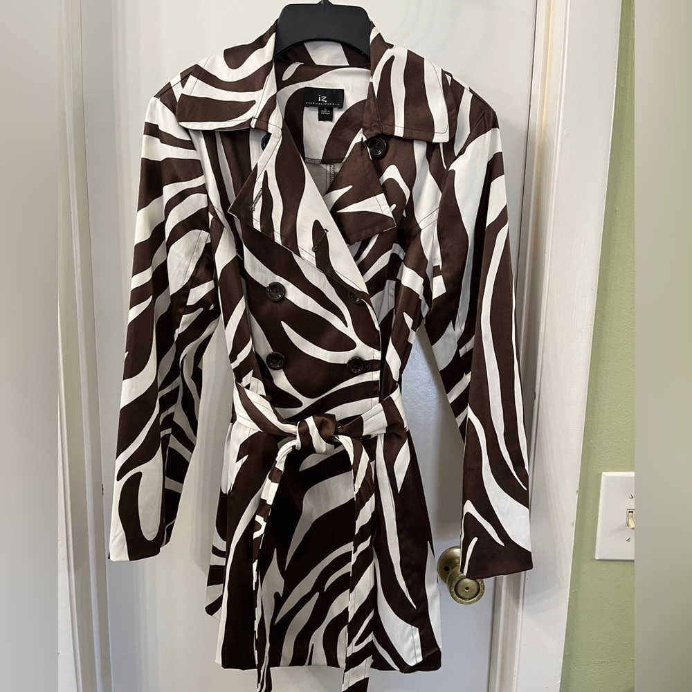 iz Byer California Vintage Brown and White Animal Print Coat L - Picture 3 of 7